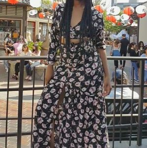 2 piece floral set. Crop top and flowy skirt